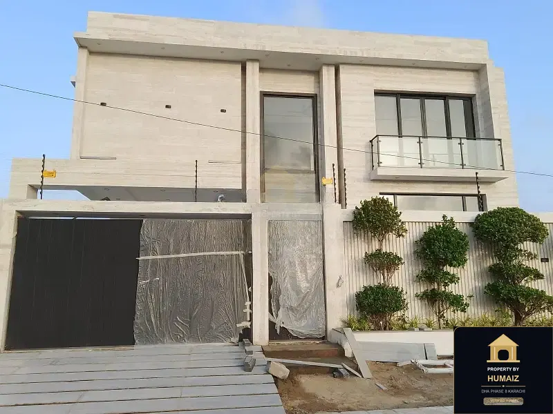 666 Sq. Yd. 6-Bedroom Luxury Villa in Zone E For Sale in DHA Phase 8 Karachi — Photograph 4