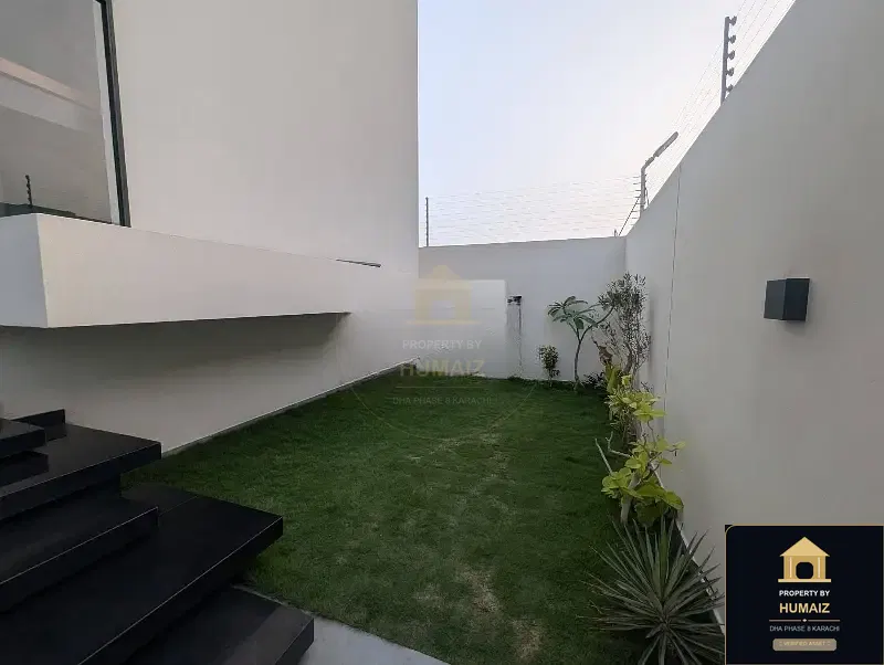 500 Sq. Yd. 5-Bedroom Luxury Villa (Brand New, 6 Bath, Residence 7) in Khayaban-e-Sahil For Sale in DHA Phase 8 Karachi — Photograph 10