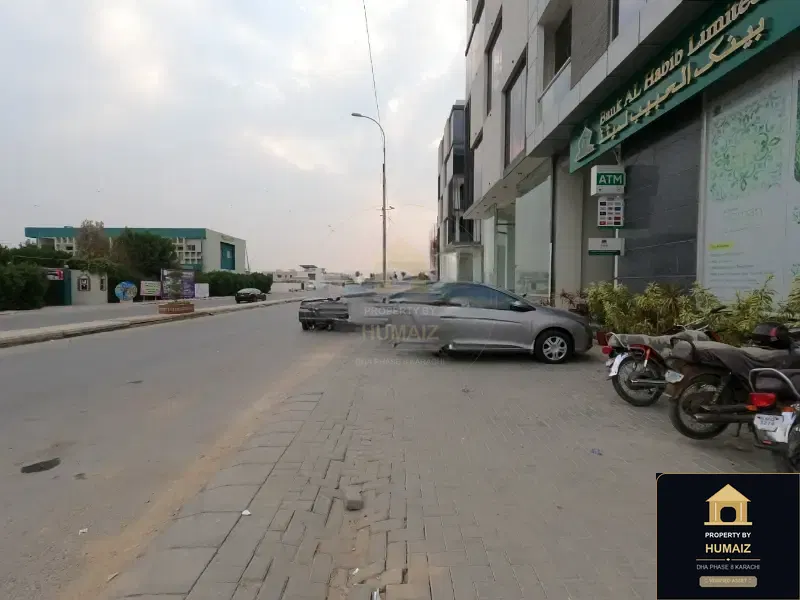 900 Sq. Yd. Corporate Office Space on Al-Murtaza Commercial For Rent in DHA Phase 8 Karachi — Photograph 10