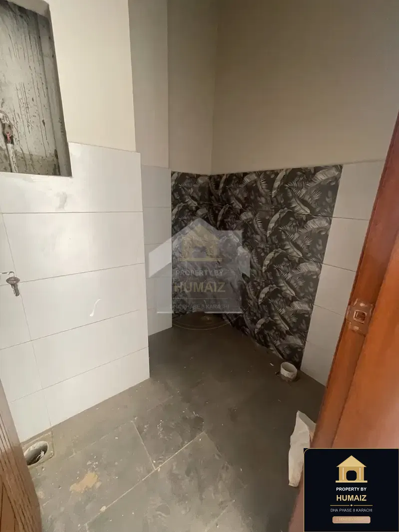117 Sq. Yd. Corporate Office Space (Brand New, Unit 4) in Khayaban-e-Shaheen For Rent in DHA Phase 8 Karachi — Photograph 6