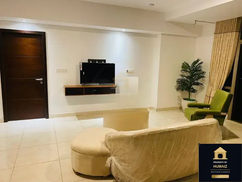 2-Bedroom Luxury Apartment (Sea Facing, 3 Bath, Suite 11) at Pearl Towers For Rent in DHA Phase 8 Karachi — Photograph 5