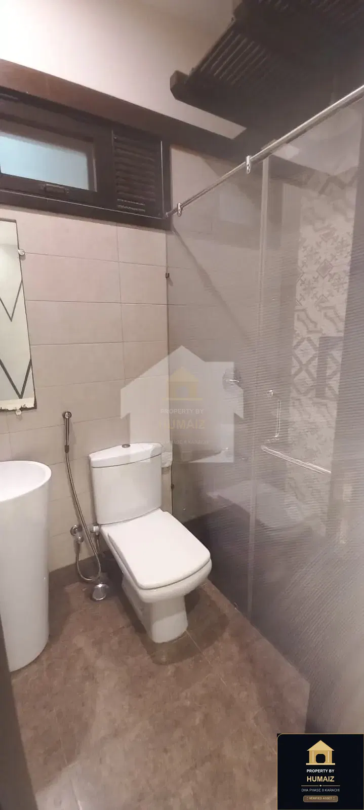 100 Sq. Yd. 4-Bedroom Luxury Villa (Basement, 5 Bath, Residence 1) in Khayaban-e-Iqbal For Rent in DHA Phase 8 Karachi — Photograph 12