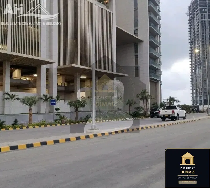 3-Bedroom Luxury Apartment (Sea Facing, 5 Bath, Suite 41) at The Views For Rent in DHA Phase 8 Karachi — Photograph 14