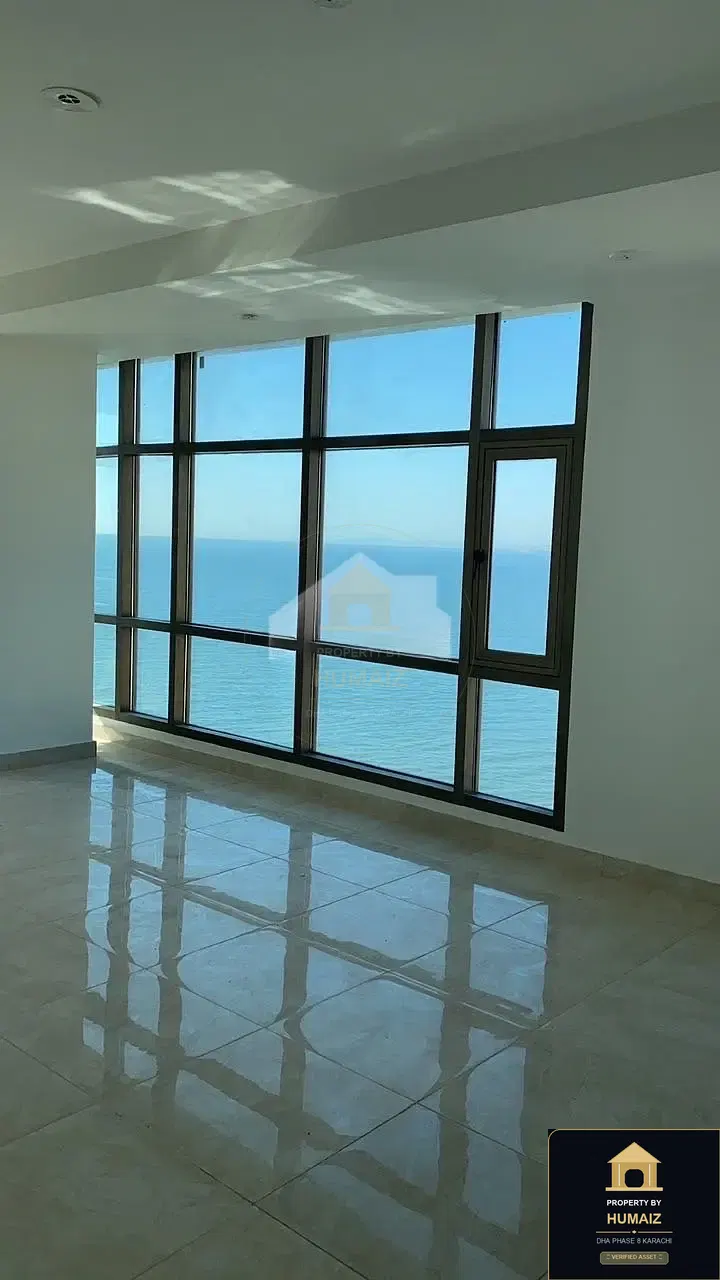4-Bedroom Luxury Apartment (Sea Facing, 6 Bath, Suite 6) at Pearl Towers For Sale in DHA Phase 8 Karachi — Photograph 2