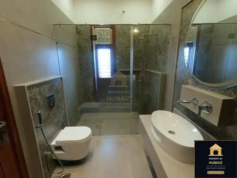 500 Sq. Yd. 4-Bedroom Luxury Villa (West Open, 4 Bath, Residence 7) in DHA Phase 8 For Sale in DHA Phase 8 Karachi — Photograph 5