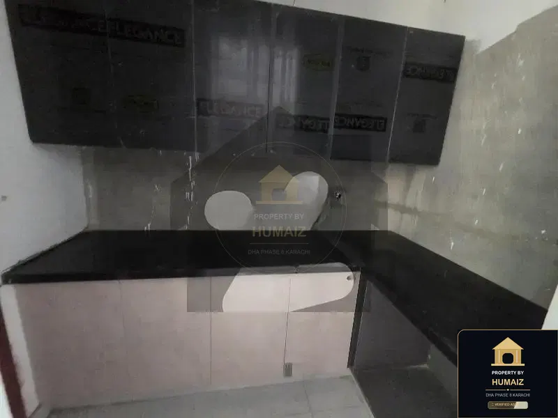 300 Sq. Yd. 6-Bedroom Luxury Villa (Brand New, 6 Bath, Residence 5) in DHA Phase 8 For Sale in DHA Phase 8 Karachi — Photograph 5