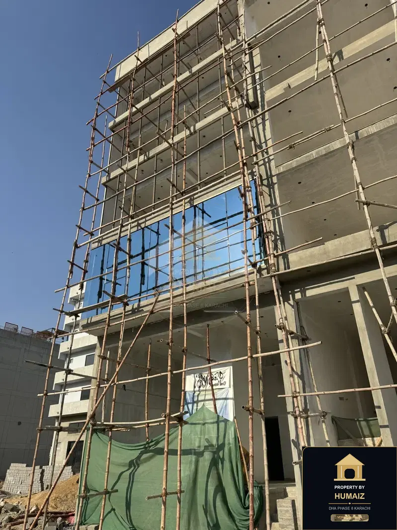 100 Sq. Yd. Commercial Building (Park Facing, Unit 2) on Zulfiqar Commercial For Sale in DHA Phase 8 Karachi — Photograph 5