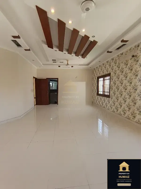 500 Sq. Yd. 6-Bedroom Luxury Villa (6 Bath, Residence 39) in DHA Phase 8 For Rent in DHA Phase 8 Karachi — Photograph 3