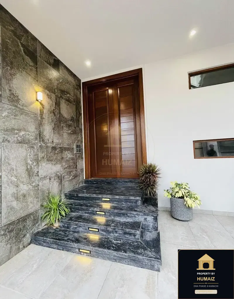 500 Sq. Yd. 6-Bedroom Luxury Villa (West Open, 6 Bath, Residence 105) in DHA Phase 8 For Sale in DHA Phase 8 Karachi — Photograph 3