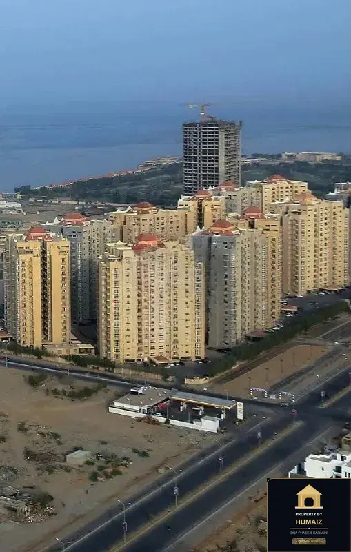 4-Bedroom Luxury Apartment (West Open, 5 Bath, Suite 30) at Creek Vistas For Rent in DHA Phase 8 Karachi — Photograph 7