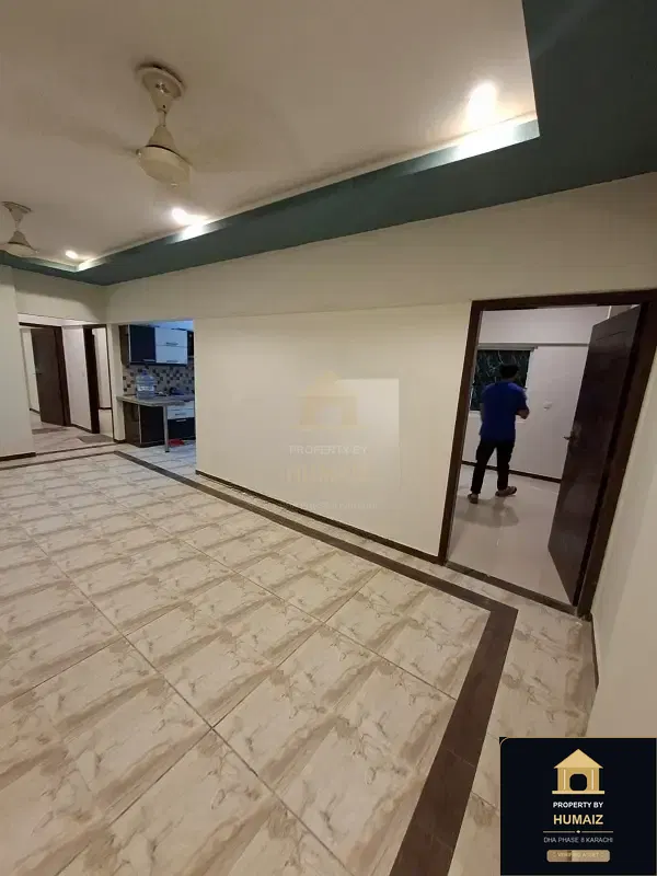 3-Bedroom Luxury Apartment (4 Bath, Suite 4) in DHA Phase 8 For Rent in DHA Phase 8 Karachi — Photograph 2