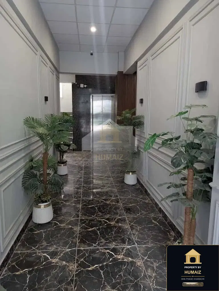 3-Bedroom Luxury Apartment (4 Bath, Suite 13) on Al-Murtaza Commercial For Rent in DHA Phase 8 Karachi — Photograph 9