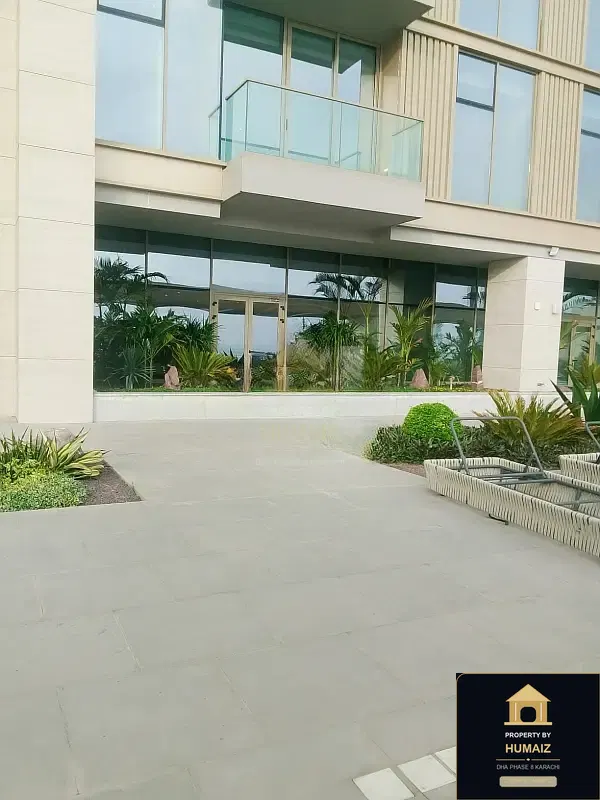 2-Bedroom Luxury Apartment (Boulevard Facing, 3 Bath, Suite 61) at The Views For Sale in DHA Phase 8 Karachi — Photograph 2