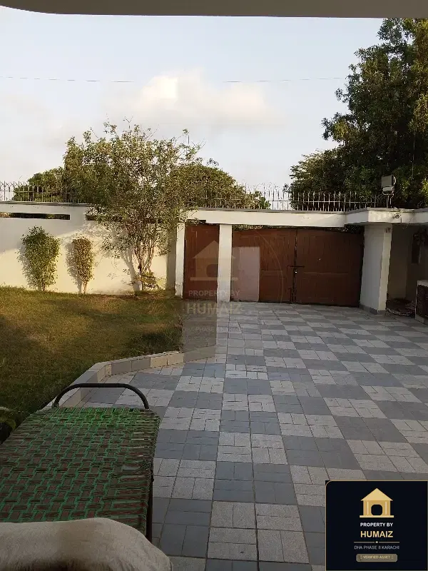 1,000 Sq. Yd. 6-Bedroom Luxury Villa (6 Bath, Residence 22) in DHA Phase 8 For Rent in DHA Phase 8 Karachi — Photograph 13