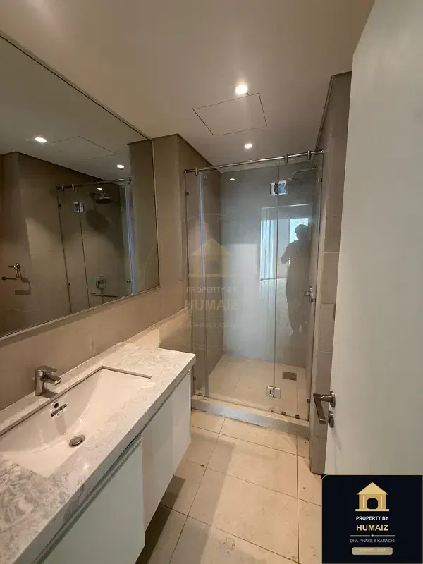 Luxury Penthouse Suite (Sea Facing, Suite 2) at The Views For Sale in DHA Phase 8 Karachi — Photograph 24