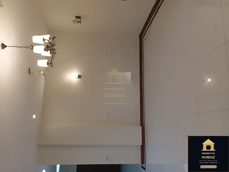 500 Sq. Yd. 6-Bedroom Luxury Villa (West Open, 6 Bath, Residence 40) in DHA Phase 8 For Rent in DHA Phase 8 Karachi — Photograph 7