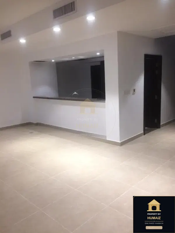 500 Sq. Yd. 3-Bedroom Luxury Villa at Coral Towers For Sale in DHA Phase 8 Karachi — Photograph 13