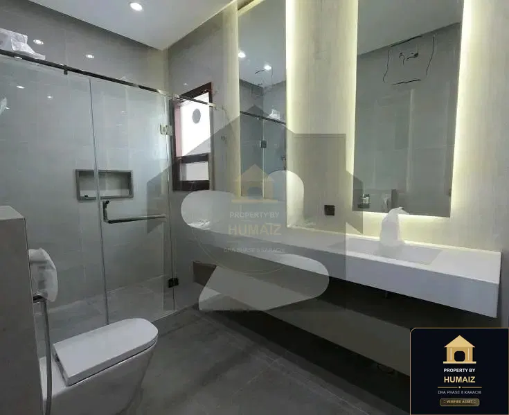 500 Sq. Yd. 6-Bedroom Luxury Villa (Basement, 6 Bath, Residence 108) in DHA Phase 8 For Sale in DHA Phase 8 Karachi — Photograph 3