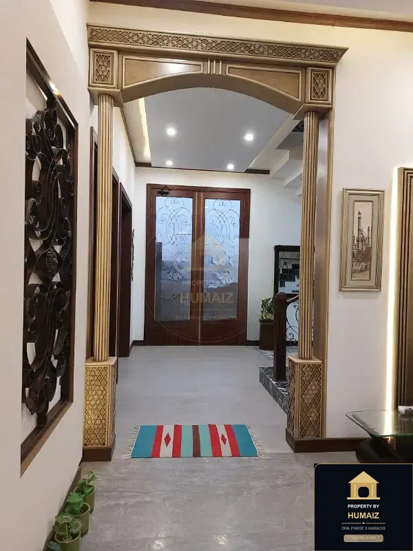 700 Sq. Yd. 6-Bedroom Luxury Villa on Khayaban-e-Faisal For Sale in DHA Phase 8 Karachi — Photograph 22