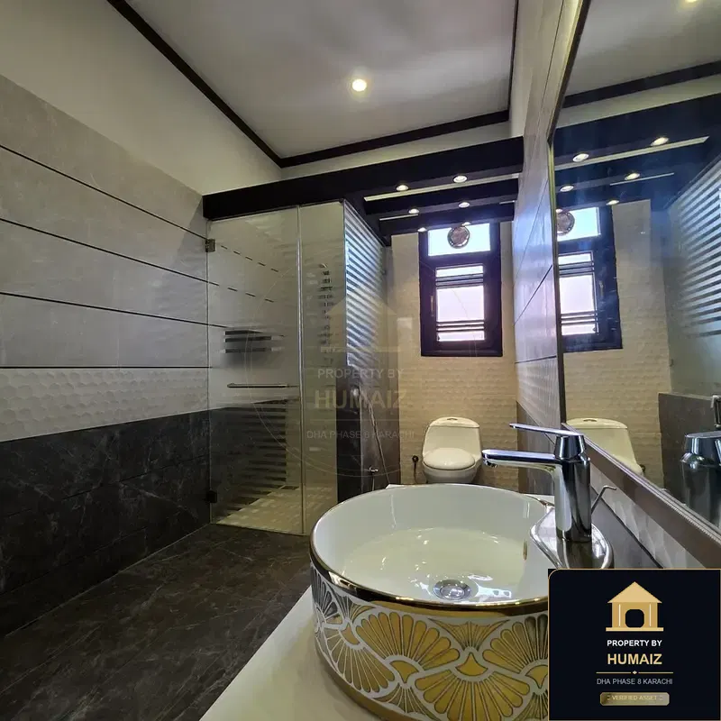 667 Sq. Yd. 6-Bedroom Luxury Villa in DHA Phase 8 For Sale in DHA Phase 8 Karachi — Photograph 9