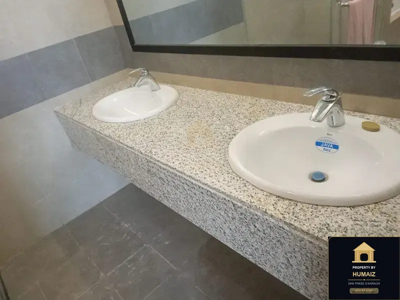 3-Bedroom Luxury Apartment (Sea Facing, 5 Bath, Suite 18) at Pearl Towers For Rent in DHA Phase 8 Karachi — Photograph 3