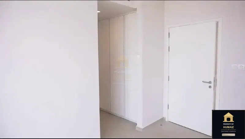 2-Bedroom Luxury Apartment (Sea Facing, 2 Bath, Suite 37) at The Views For Sale in DHA Phase 8 Karachi — Photograph 18
