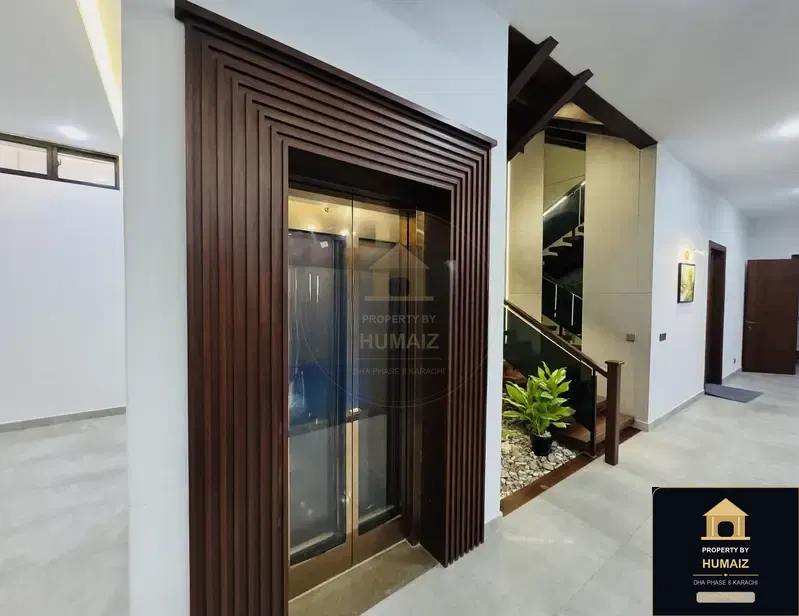 500 Sq. Yd. 6-Bedroom Luxury Villa (Private Pool, 6 Bath, Residence 4) at Creek Vistas For Sale in DHA Phase 8 Karachi — Photograph 17
