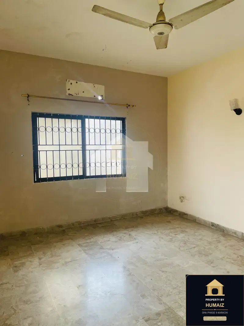 3-Bedroom Upper/Lower Portion (3 Bath, Unit 33) in DHA Phase 8 For Rent in DHA Phase 8 Karachi — Photograph 5