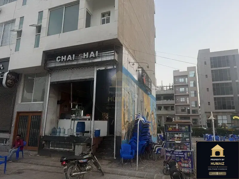 71 Sq. Yd. Commercial Retail Shop on Zulfiqar Commercial For Sale in DHA Phase 8 Karachi — Photograph 3