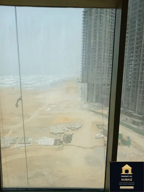 3-Bedroom Luxury Apartment (Sea Facing, 5 Bath, Suite 23) at The Views For Rent in DHA Phase 8 Karachi — Photograph 14