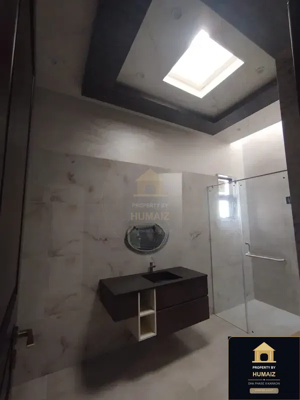 3-Bedroom Upper/Lower Portion (Brand New, 3 Bath, Unit 99) in DHA Phase 8 For Rent in DHA Phase 8 Karachi — Photograph 7