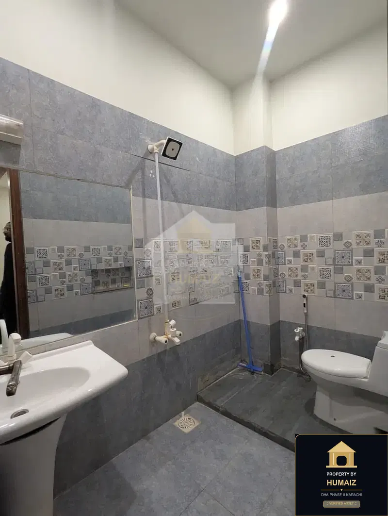 150 Sq. Yd. 4-Bedroom Luxury Villa (Basement, 4 Bath, Residence 2) at Creek Vistas For Rent in DHA Phase 8 Karachi — Photograph 4