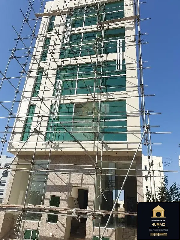 58 Sq. Yd. Corporate Office Space (Unit 1) on Zulfiqar Commercial For Sale in DHA Phase 8 Karachi — Photograph 11