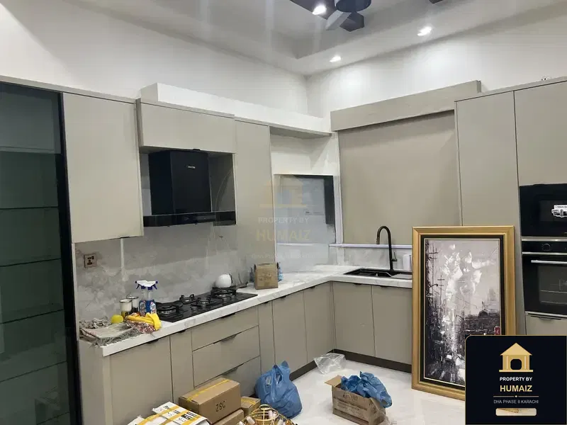 300 Sq. Yd. 6-Bedroom Luxury Villa (West Open, 6 Bath, Residence 3) in DHA Phase 8 For Sale in DHA Phase 8 Karachi — Photograph 16