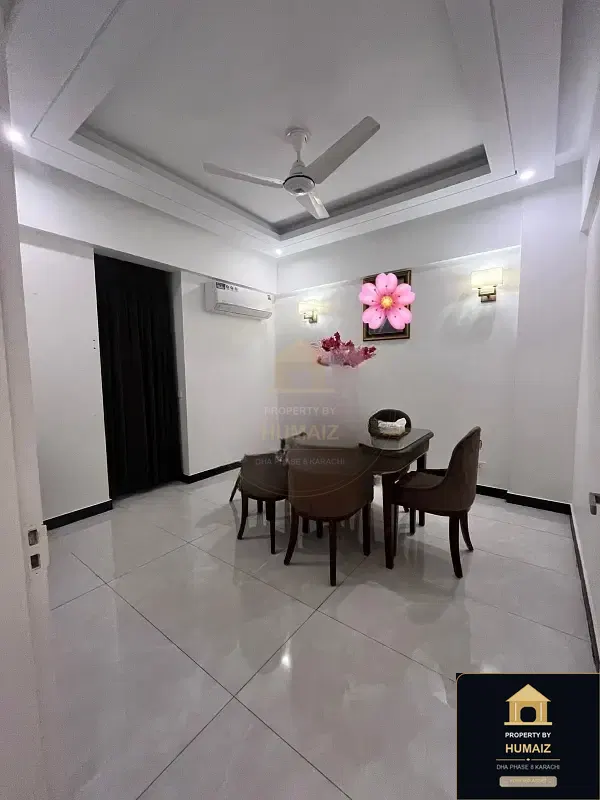 3-Bedroom Luxury Apartment (3 Bath, Suite 3) on Zulfiqar Commercial For Sale in DHA Phase 8 Karachi — Photograph 4