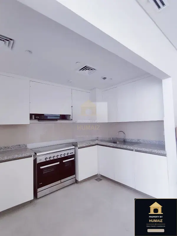2-Bedroom Luxury Apartment (Sea Facing, 3 Bath, Suite 48) at The Views For Rent in DHA Phase 8 Karachi — Photograph 12