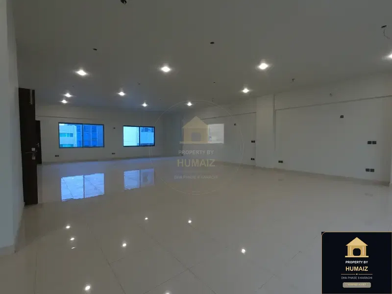900 Sq. Yd. Corporate Office Space on Al-Murtaza Commercial For Rent in DHA Phase 8 Karachi — Photograph 21