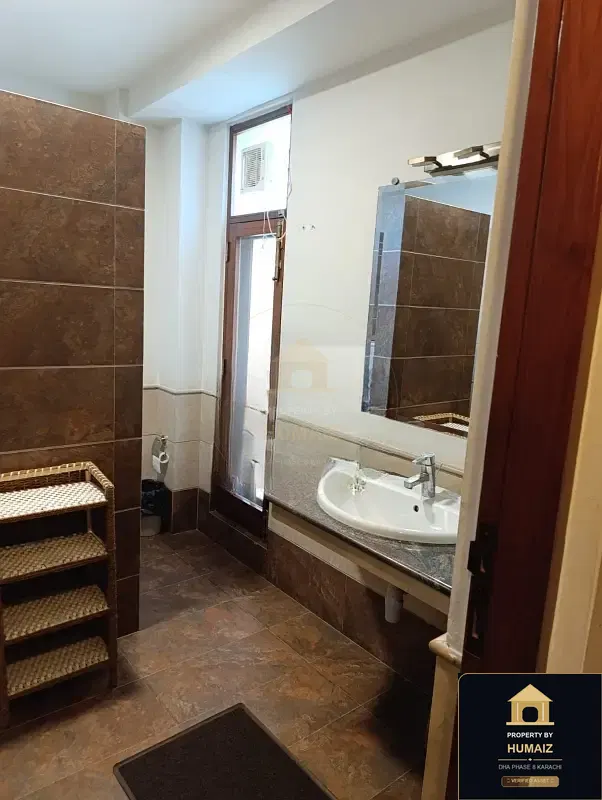 500 Sq. Yd. 6-Bedroom Luxury Villa (Basement, 6 Bath, Residence 5) in Zone A For Sale in DHA Phase 8 Karachi — Photograph 14