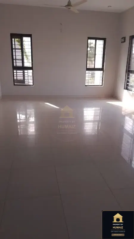 4-Bedroom Upper/Lower Portion (4 Bath, Unit 1) in DHA Phase 8 For Rent in DHA Phase 8 Karachi — Photograph 24