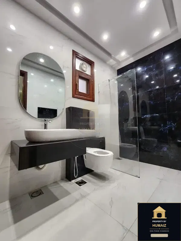 500 Sq. Yd. 6-Bedroom Luxury Villa (6 Bath, Residence 90) in DHA Phase 8 For Sale in DHA Phase 8 Karachi — Photograph 9