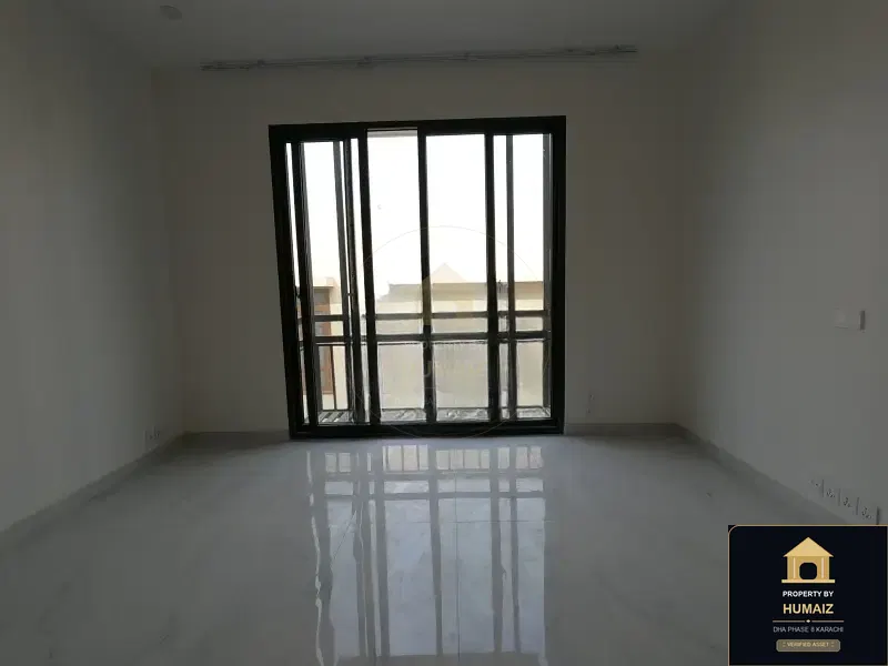 1,000 Sq. Yd. 11-Bedroom Luxury Villa in Zone A For Sale in DHA Phase 8 Karachi — Photograph 7