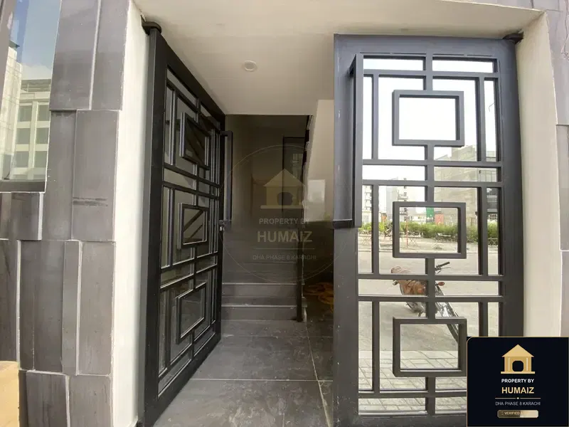 222 Sq. Yd. Corporate Office Space (Brand New, Unit 3) on Zulfiqar Commercial For Rent in DHA Phase 8 Karachi — Photograph 3