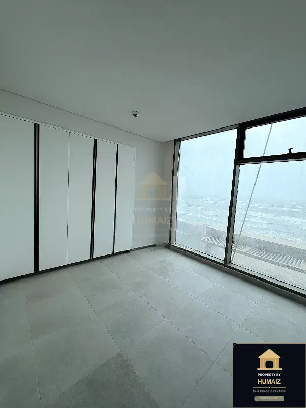2-Bedroom Luxury Apartment (Sea Facing, 3 Bath, Suite 24) at The Views For Rent in DHA Phase 8 Karachi — Photograph 7