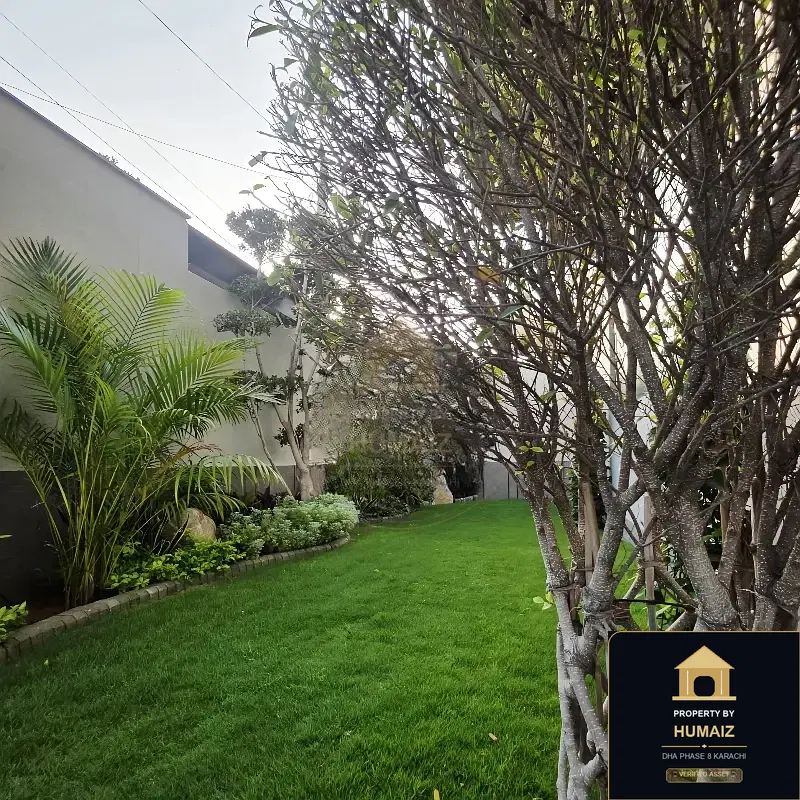500 Sq. Yd. 6-Bedroom Luxury Villa (Basement, 6 Bath, Residence 4) on Zulfiqar Commercial For Sale in DHA Phase 8 Karachi — Photograph 17