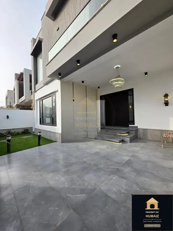 500 Sq. Yd. 6-Bedroom Luxury Villa (Basement, 6 Bath, Residence 100) in DHA Phase 8 For Sale in DHA Phase 8 Karachi — Photograph 11