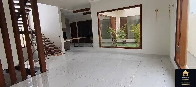 500 Sq. Yd. 7-Bedroom Luxury Villa (Basement, 6 Bath, Residence 3) in DHA Phase 8 For Sale in DHA Phase 8 Karachi — Photograph 10