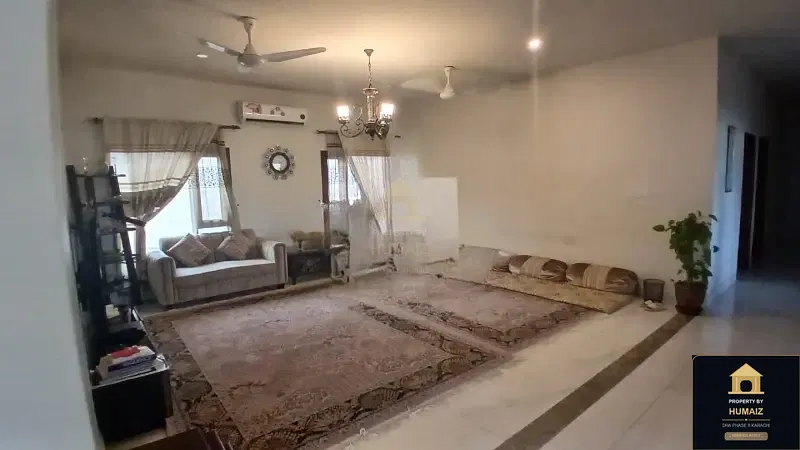 1,000 Sq. Yd. 7-Bedroom Luxury Villa (Basement, 7 Bath, Residence 4) in DHA Phase 8 For Sale in DHA Phase 8 Karachi — Photograph 9
