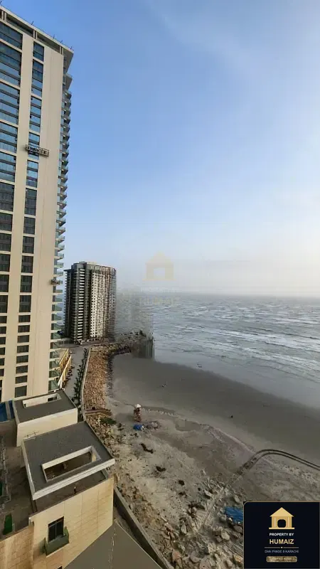 3-Bedroom Luxury Apartment (Sea Facing, 5 Bath, Suite 20) at The Views For Sale in DHA Phase 8 Karachi — Photograph 7