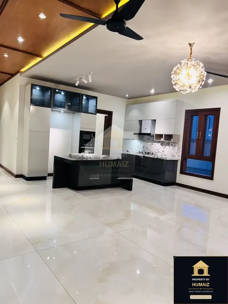 1,000 Sq. Yd. 6-Bedroom Luxury Villa (Private Pool, 6 Bath, Residence 13) in DHA Phase 8 For Sale in DHA Phase 8 Karachi — Photograph 5