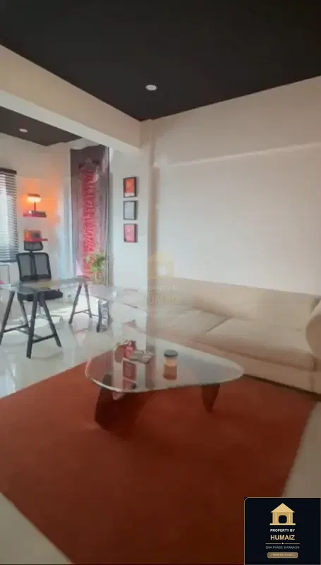 111 Sq. Yd. Corporate Office Space (1 Bath, Unit 2) on Al-Murtaza Commercial For Sale in DHA Phase 8 Karachi — Photograph 4